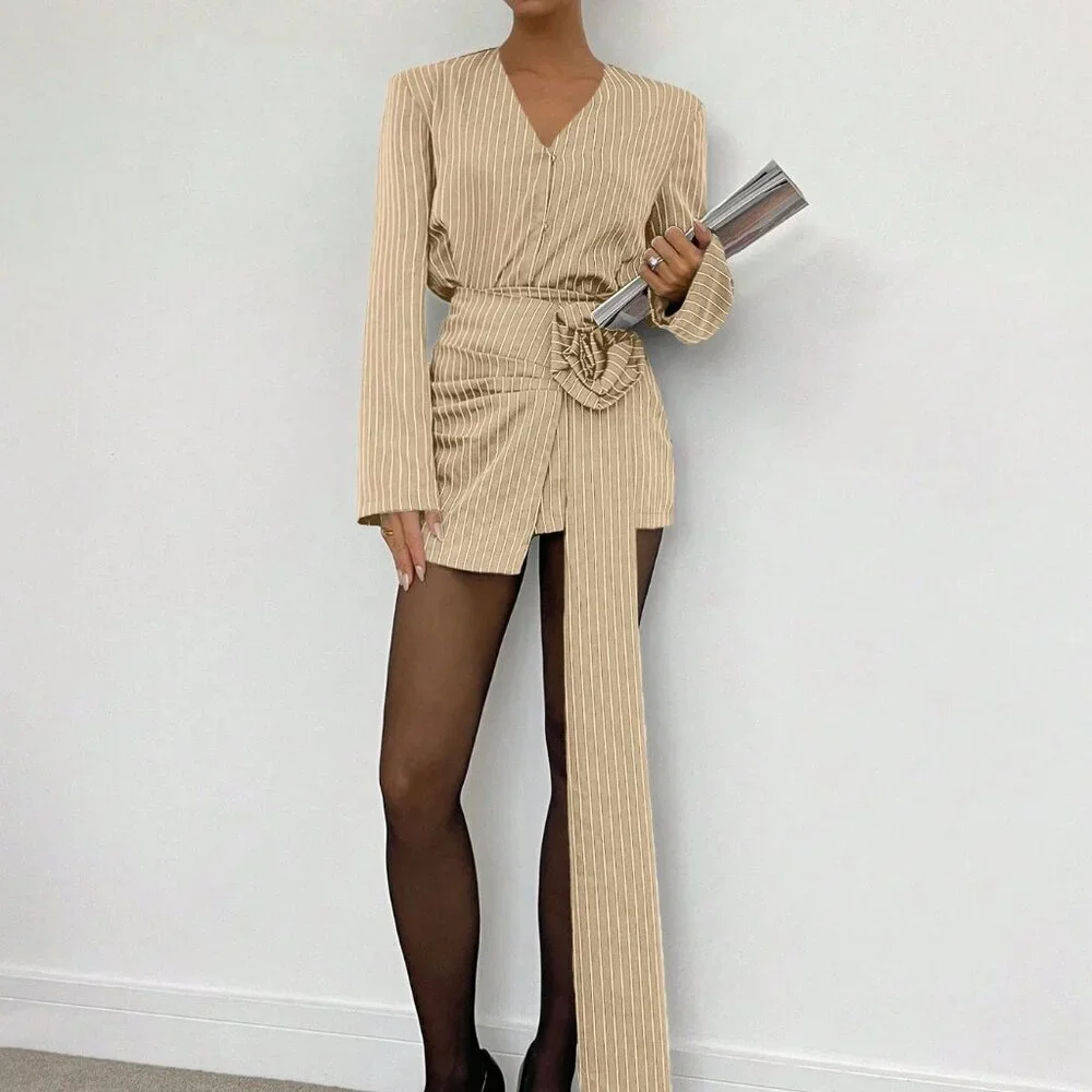 beige Casual Women's 3d Rose striped top & Mini Skirt set